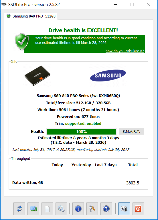 does crystal disk info check ssd health